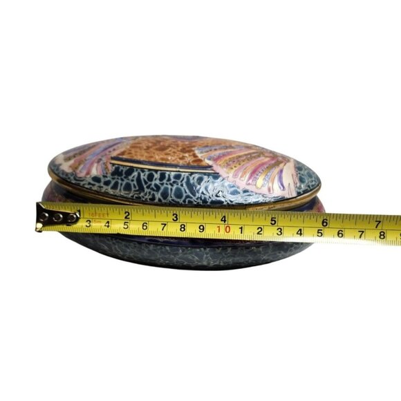 Vintage Decorative Oval Porcelain Box With Hand-Painted Macau Bird Design Gold D - Picture 13 of 14